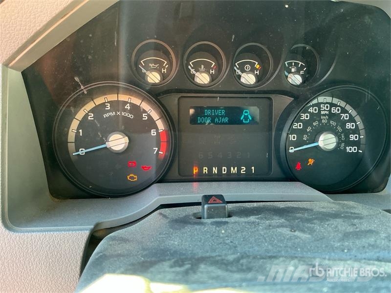 Ford F-350 Ciężarówki typu Platforma / Skrzynia
