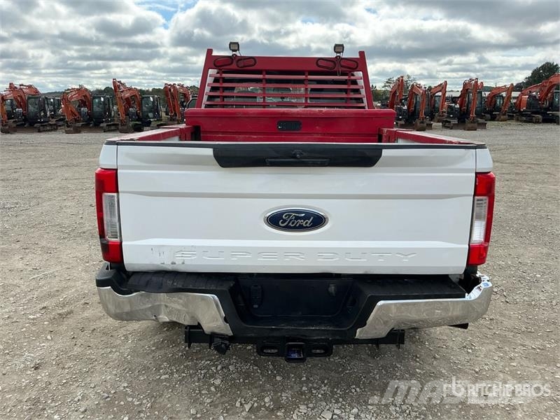 Ford F-350 Drugi
