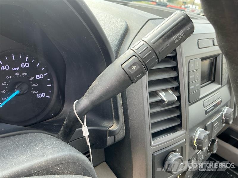 Ford F-350 Cabines