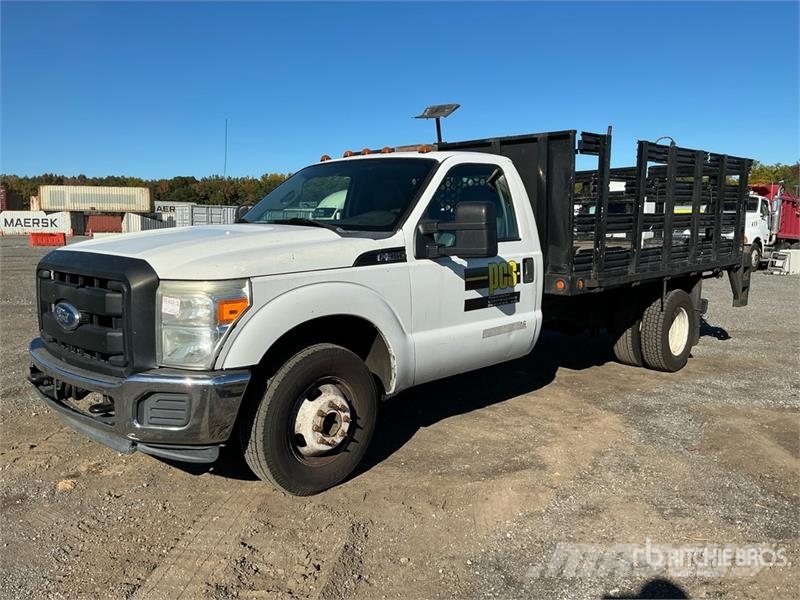Ford F-350 Ciężarówki typu Platforma / Skrzynia