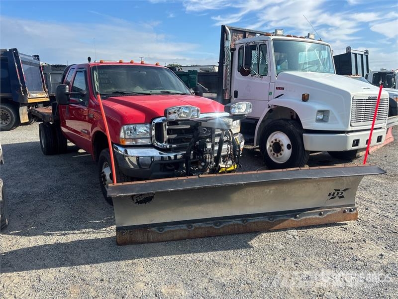 Ford F-350 Flatbed / Dropside trucks