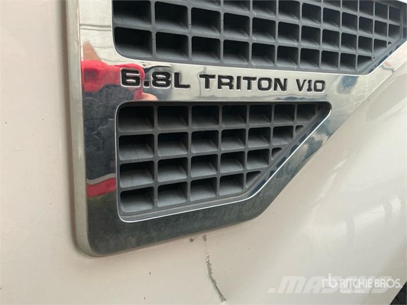 Ford F-350 المنصات الهوائية المثبتة على شاحنة
