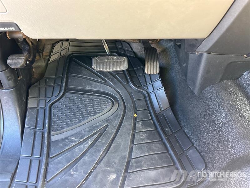 Ford F-350 Kamioni sa otvorenim sandukom