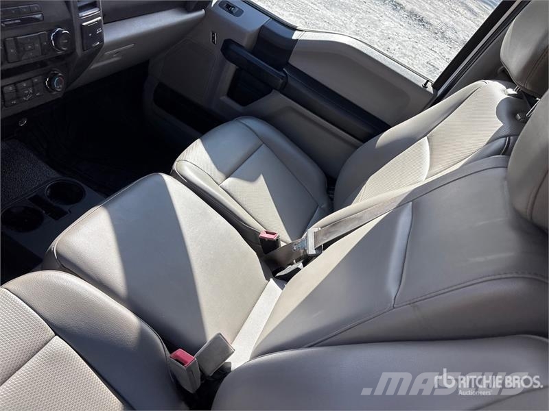 Ford F-350 Kamioni sa otvorenim sandukom