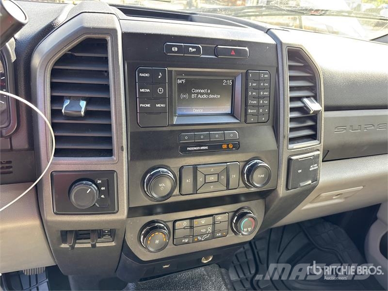 Ford F-350 Kamioni sa otvorenim sandukom