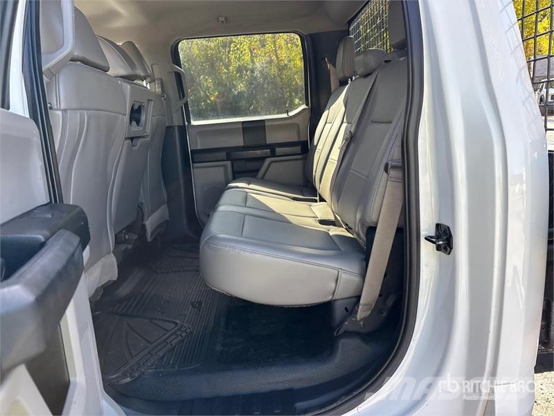 Ford F-350 Kamioni sa otvorenim sandukom