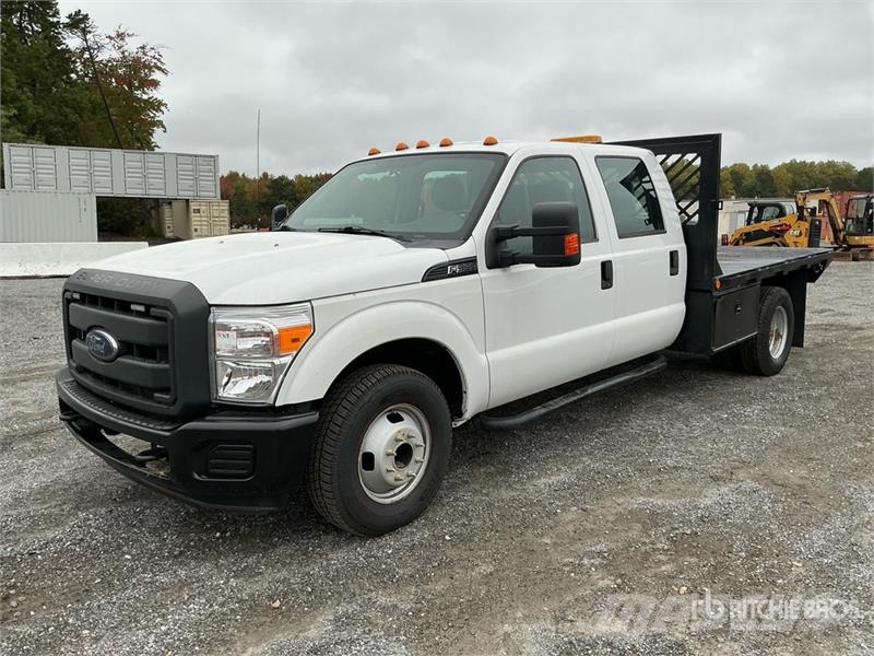 Ford F-350 Tovornjaki s kesonom/platojem