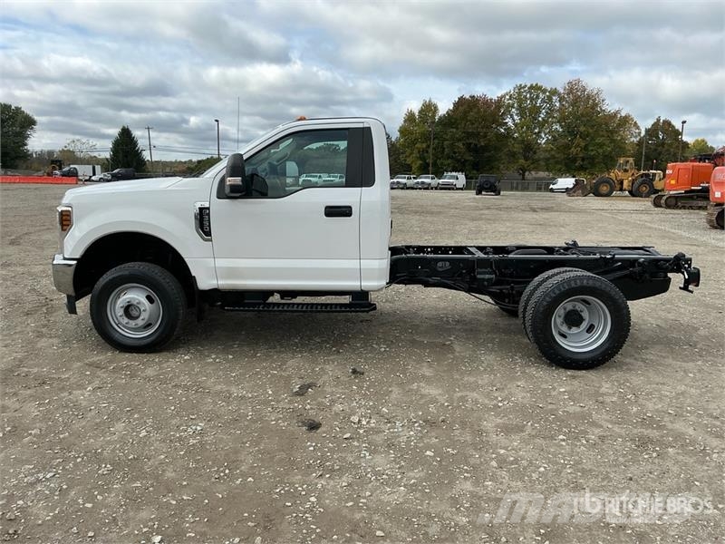 Ford F-350 Cabines