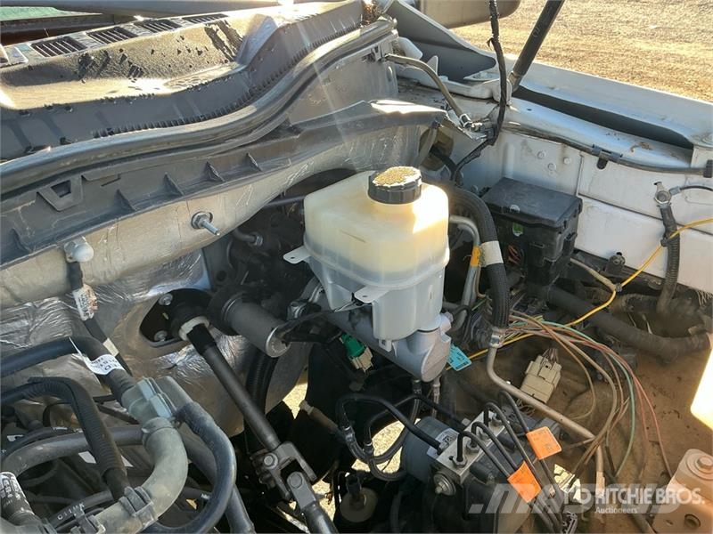 Ford F-350 Platformas/izkraušana no sāniem