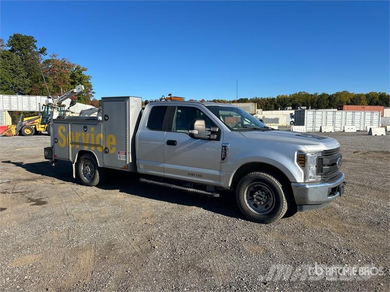 Ford F-350 市政车