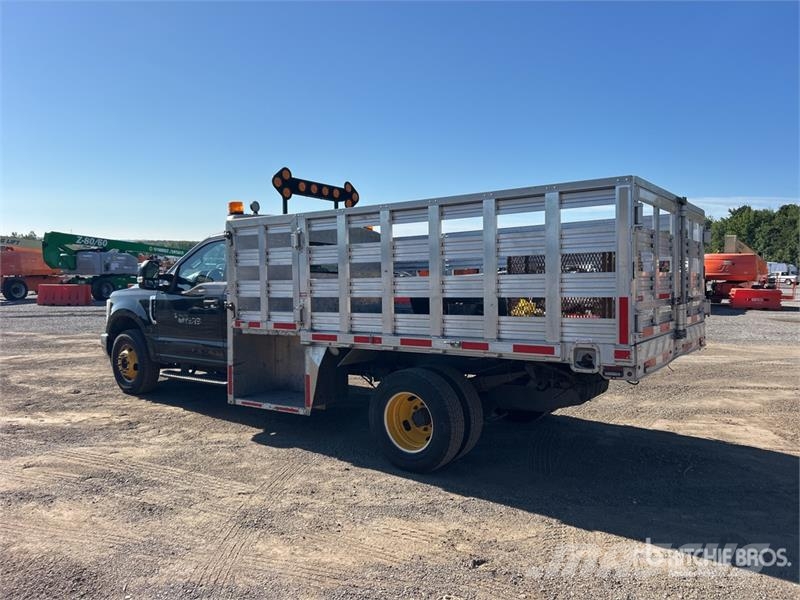 Ford F-350 Φορτηγά Kαρότσα με ανοιγόμενα πλαϊνά