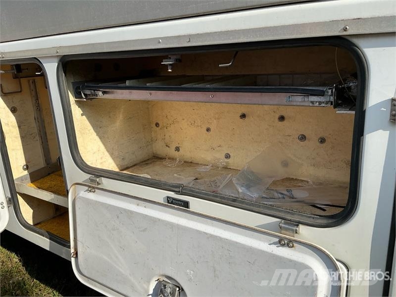 Ford F-350 المنصات الهوائية المثبتة على شاحنة