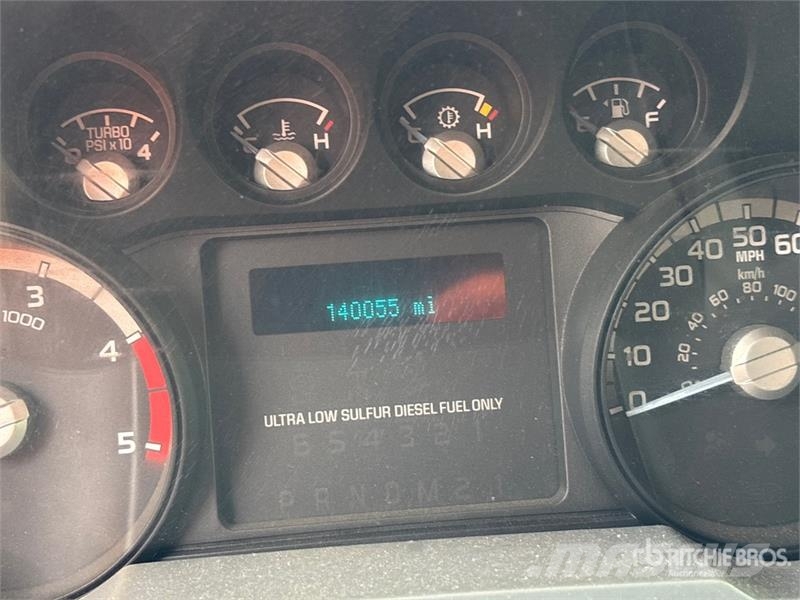 Ford F-350 Φορτηγά Ανατροπή