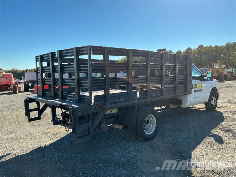 Ford F-350 Ciężarówki typu Platforma / Skrzynia