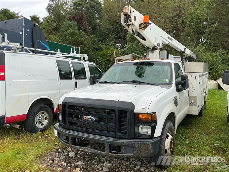 Ford F-350 المنصات الهوائية المثبتة على شاحنة
