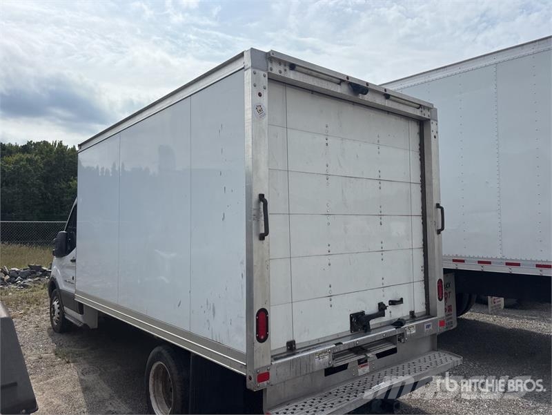 Ford F-350 4x2 Van Truck (Inoperable) Camion cassonati