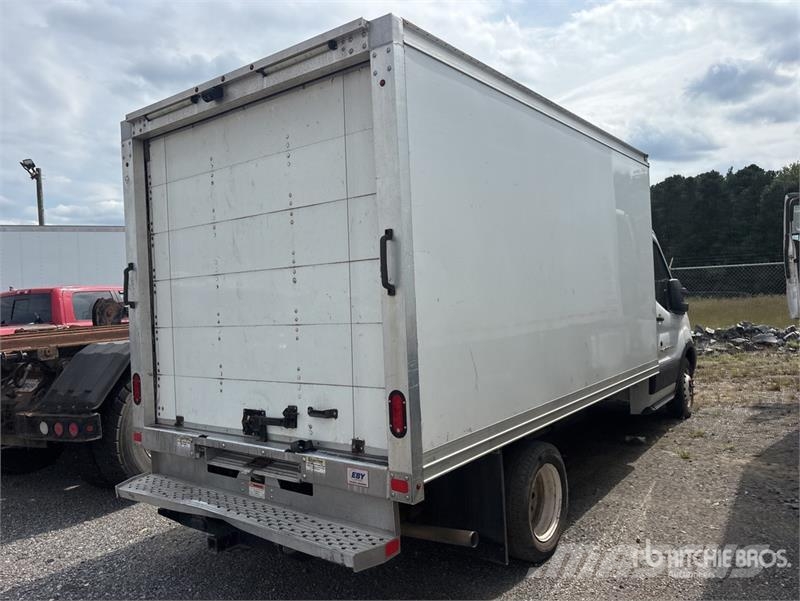 Ford F-350 4x2 Van Truck (Inoperable) Camion cassonati