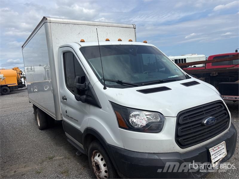 Ford F-350 4x2 Van Truck (Inoperable) Camion cassonati