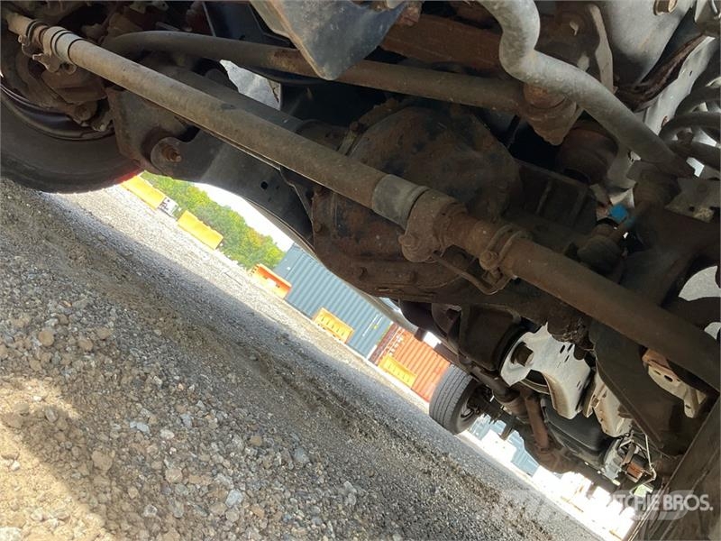 Ford F-350 4x4 Crew Cab LiftMoore 2700AR truck crane Pi Otros
