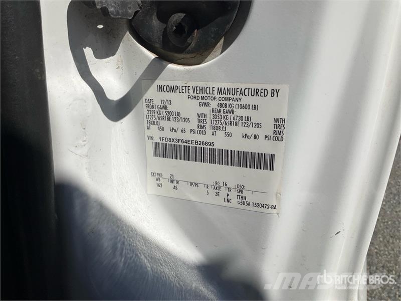 Ford F-350 4x4 Extended Cab Fuel tank in bed with pump 픽업/드롭사이드