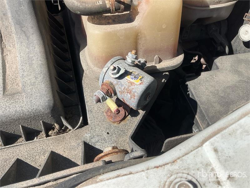 Ford F-350 4x4 Extended Cab Fuel tank in bed with pump 픽업/드롭사이드