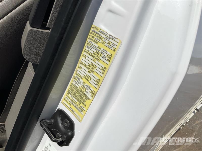 Ford F-350 4x4 Extended Cab Utility Truck Pick up/Dropside
