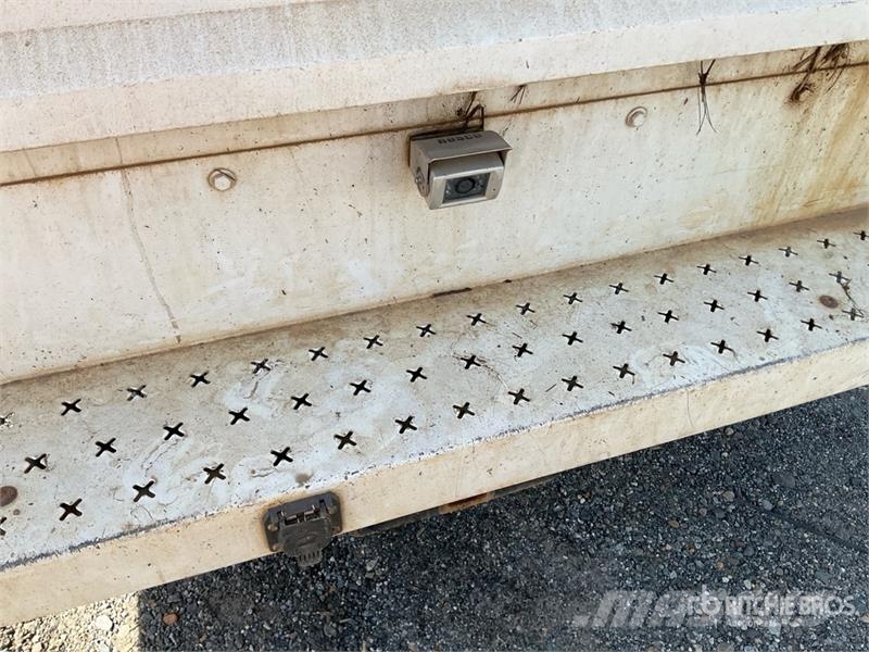 Ford F-350 4x4 Extended Cab Utility Truck Pick up/Dropside