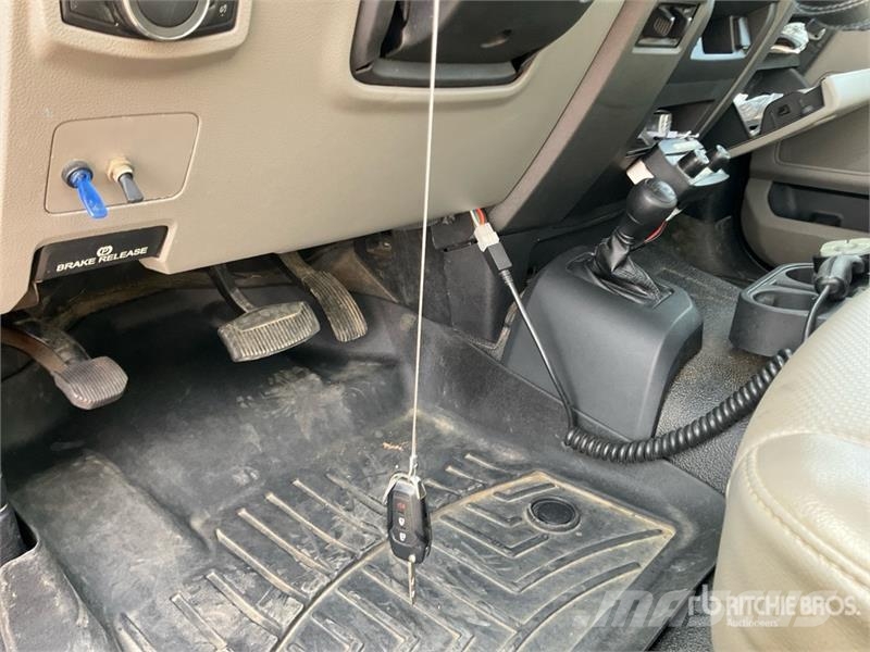 Ford F-350 4x4 Pickup Furgoni altro