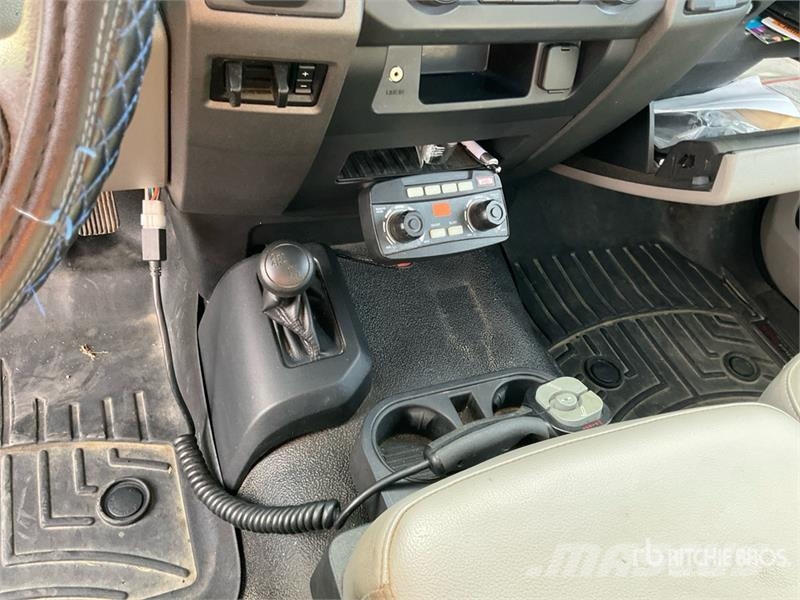 Ford F-350 4x4 Pickup Furgoni altro