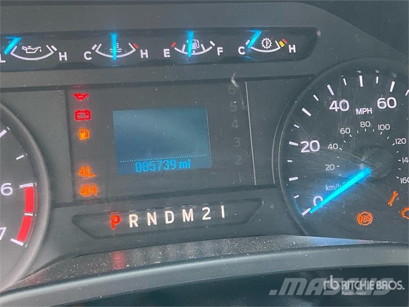 Ford F-350 4x4 Pickup Otros