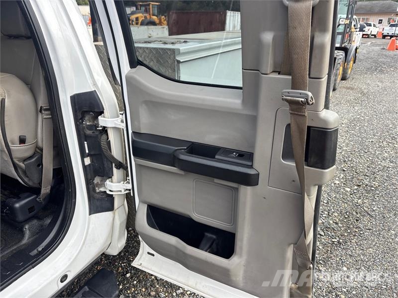 Ford F-350 XL 4x2 Extended Cab Utility Truck Pick up/Fiancata ribaltabile