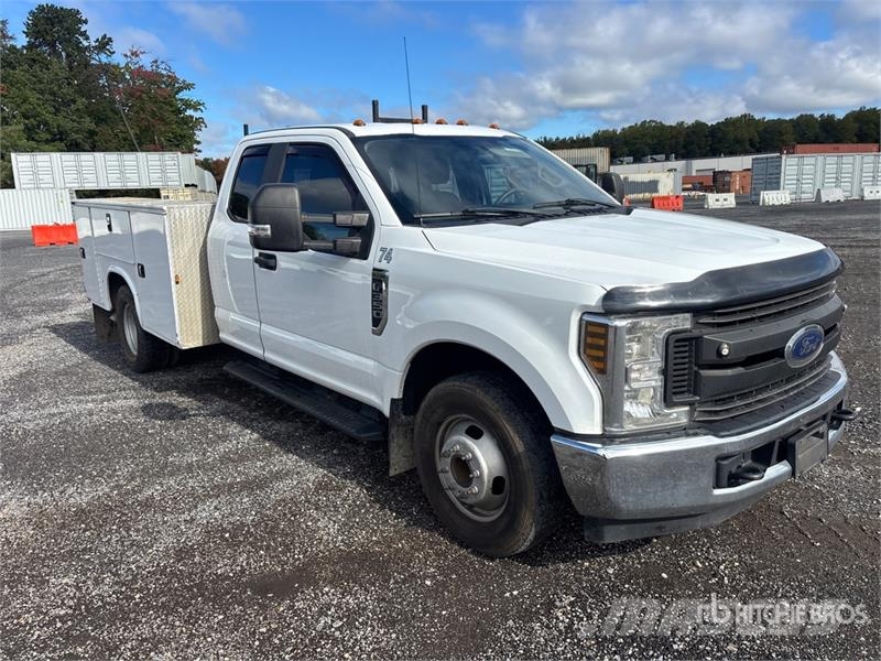 Ford F-350 XL 4x2 Extended Cab Utility Truck Pick up/Fiancata ribaltabile