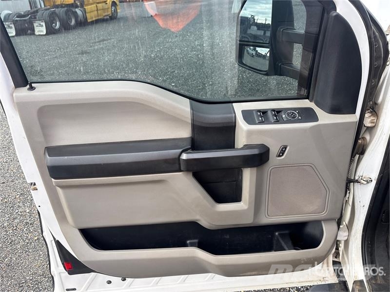 Ford F-350 XL 4x2 Extended Cab Utility Truck Pick up/Fiancata ribaltabile