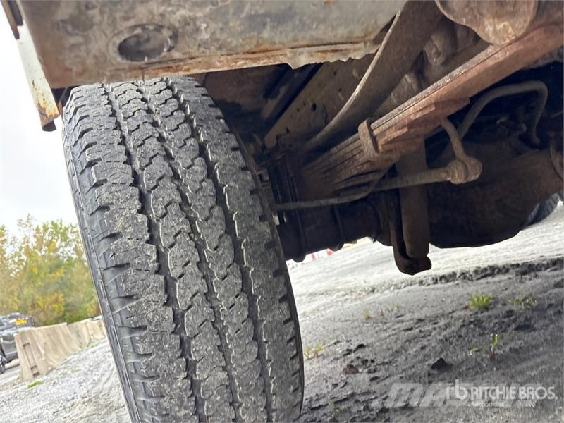 Ford F-350 XL 4x2 Utility Truck Pik up kamioni