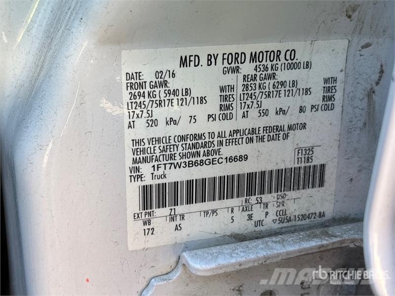 Ford F-350 XL 4x4 Crew Cab Pickup Outros