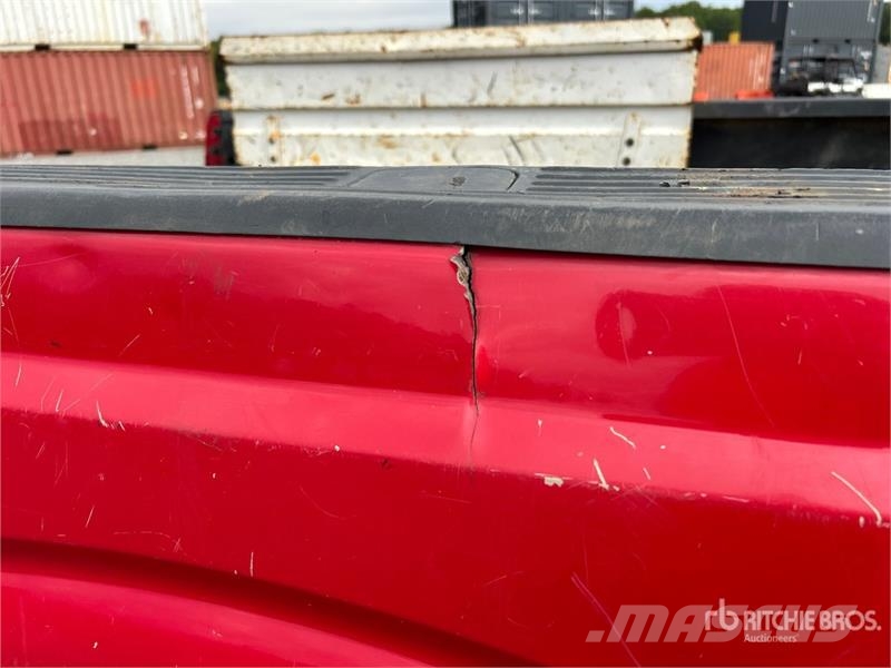 Ford F-350 XL 4x4 Crew Cab Pickup 其他
