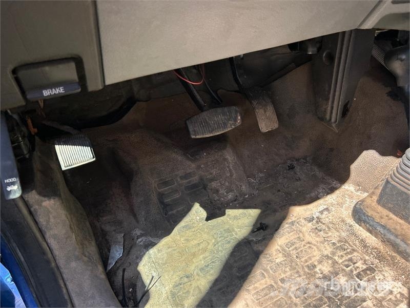 Ford F-350 XL 4x4 Extended Cab Pickup Ostalo