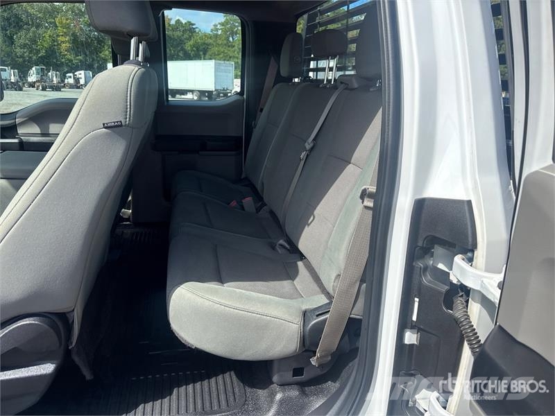 Ford F-350 XL 4x4 Extended Cab Pickup Citi
