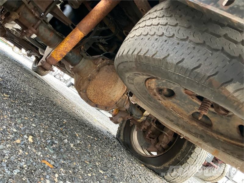 Ford F-350 XL 4x4 Extended Cab Pickup 其他