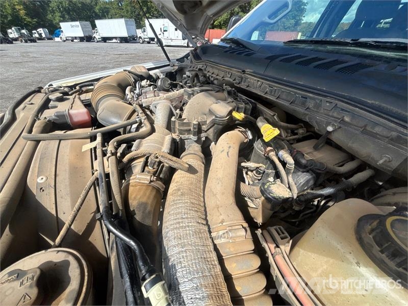Ford F-350 XL 4x4 Extended Cab Pickup Citi