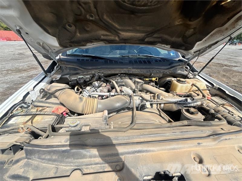 Ford F-350 XL 4x4 Extended Cab Pickup Citi
