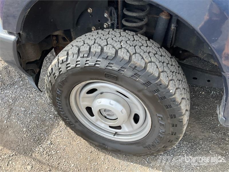 Ford F-350 XL 4x4 Pickup Прочие фургоны