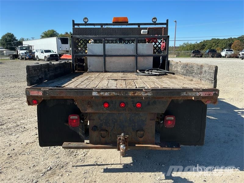 Ford F-450 Flakbilar