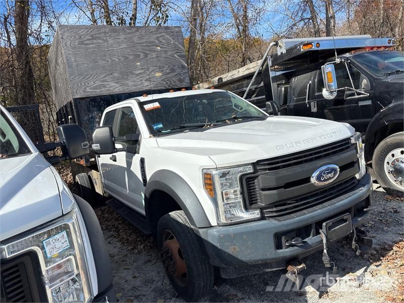 Ford F-450 傾卸式卡車