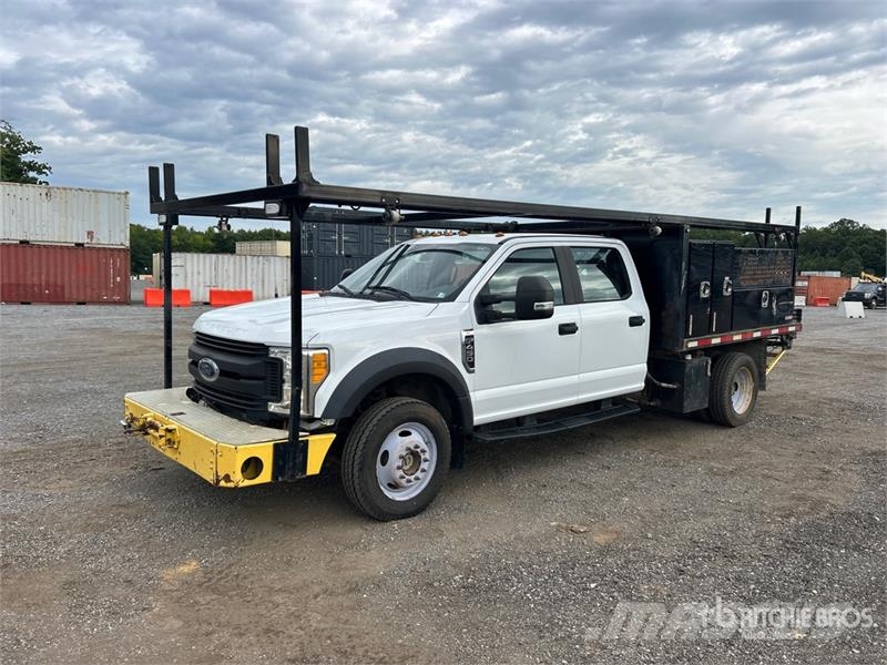 Ford F-450 Flakbilar