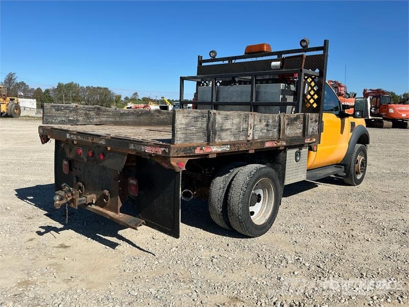 Ford F-450 Flakbilar