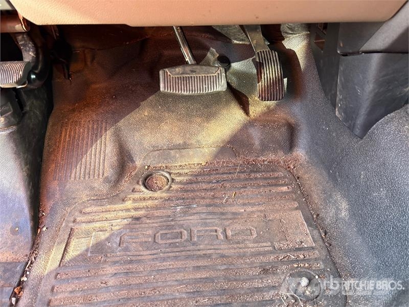 Ford F-450 Camiones bañeras basculantes o volquetes