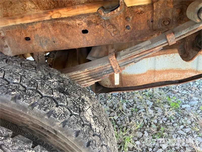 Ford F-450 Flakbilar