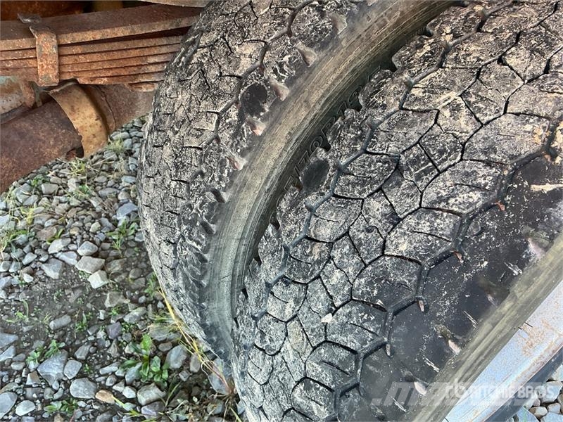 Ford F-450 Flakbilar