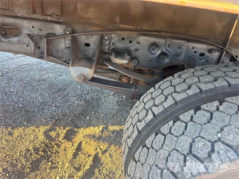 Ford F-450 Ciężarówki typu Platforma / Skrzynia